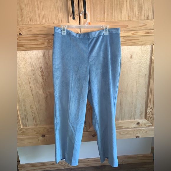 Alfred Dunner “Victoria Falls” blue corduroy classic fit pants size 16 - Picture 1 of 3